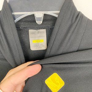 Arc'teryx Jackets & Coats - Arc'Teryx Mens Quarter Zip Baselayer M Arc'teryx Jackets & Coats - Arc'Teryx Mens Quarter Zip Baselayer M